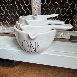 Rae Dunn Measuring Cups